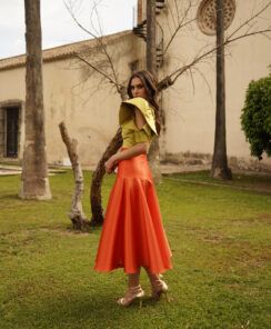 Alternative view of BLUSA ORQUIDEA VERDE OLIVA MAGNOLIA KOBUS