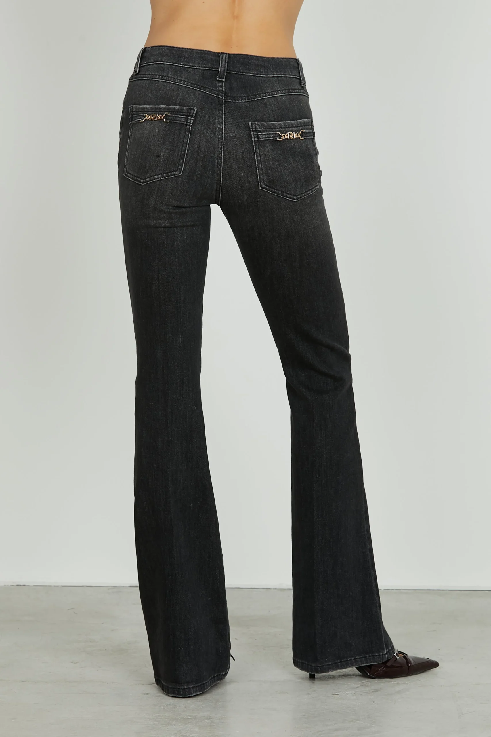 DENIM NEGRO ACAMPANADO RELISH - Imagen 5