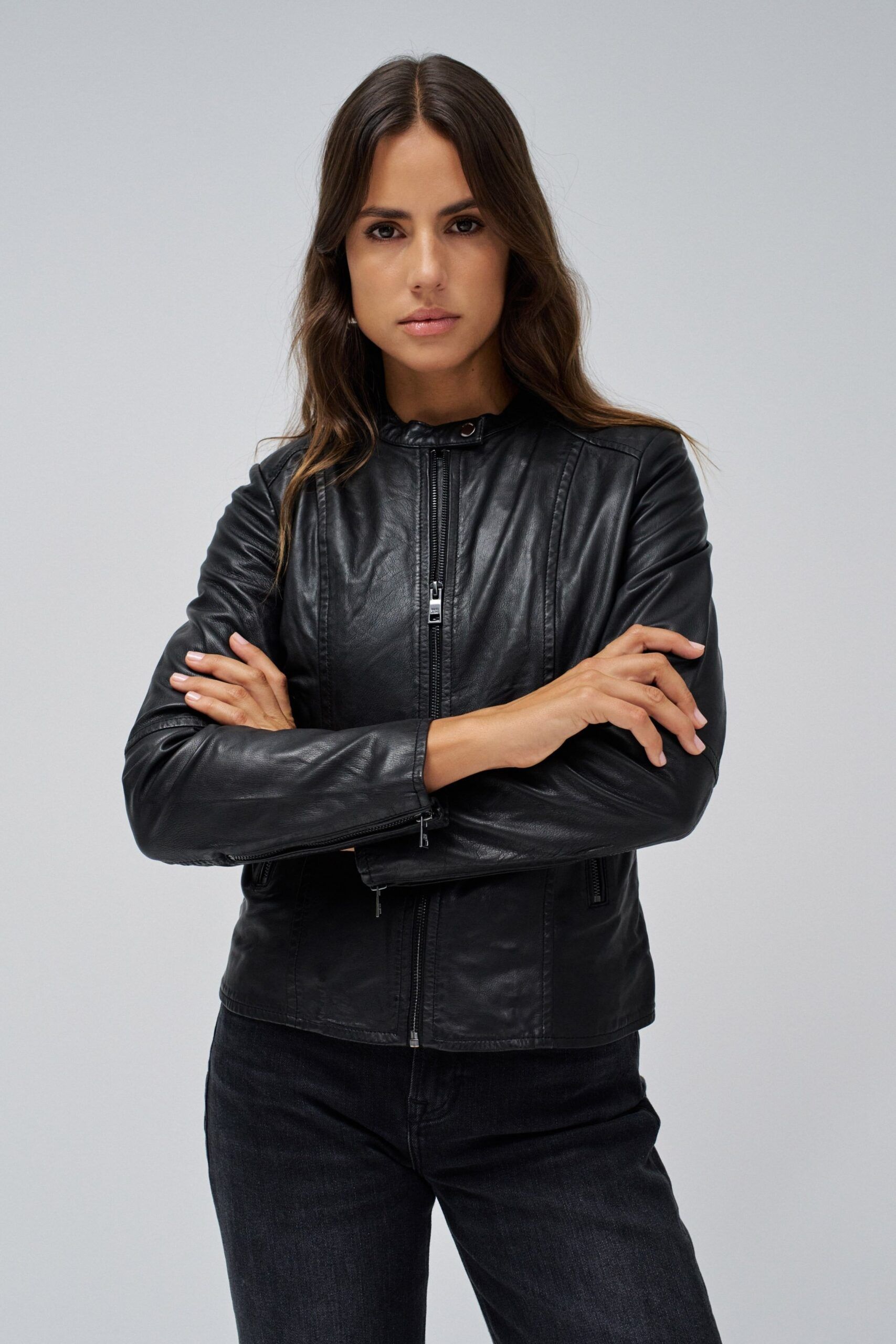 CAZADORA DE CUERO SALSA