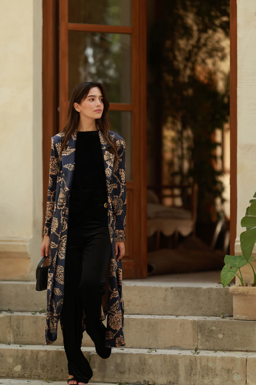 LEVITA NARCISO ELISA CORTÉS - Imagen 3