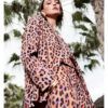 americana-recta-fluida-estampado-animal5.jpg