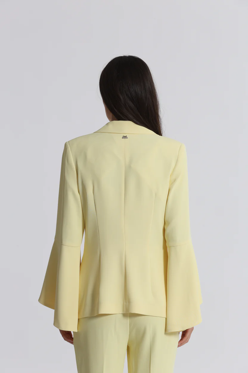 ESAO-6647_141_04.webp