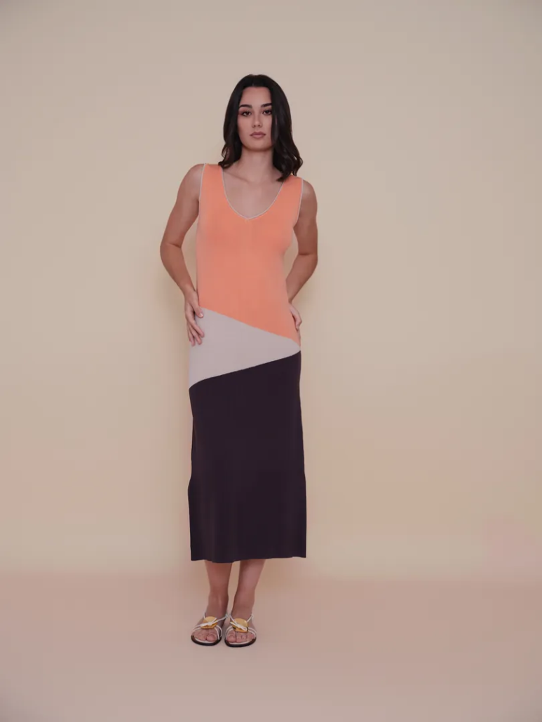 W126008-773x1030.webp