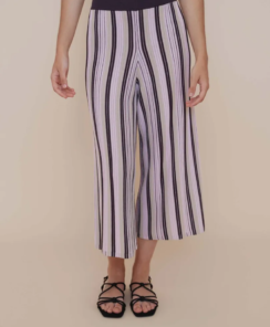 W126071-773x1030.webp