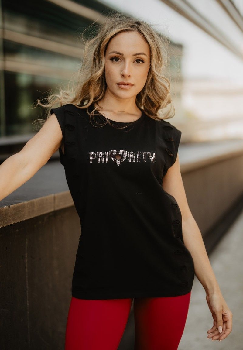 camiseta-priority.jpg