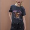 camiseta-efecto-lavado-estampado-posicional.jpg
