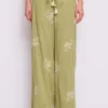pantalon verde 611FD25002.webp
