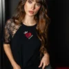 camiseta-reina-de-corazones (1).webp