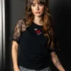 camiseta-reina-de-corazones.webp