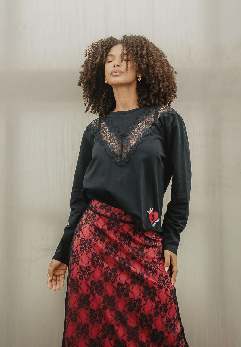 falda-essential-encaje (2).webp